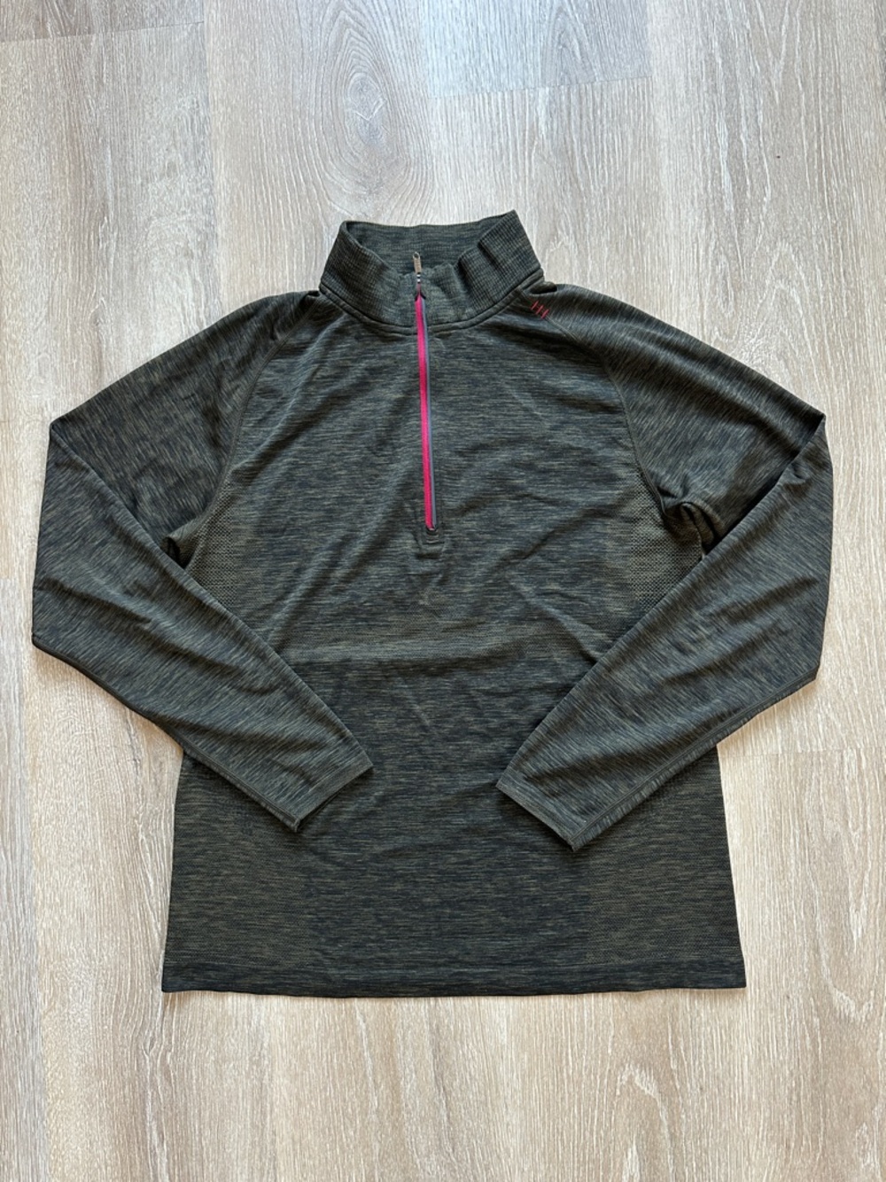 Lululemon Metal Vent Tech Half Zip